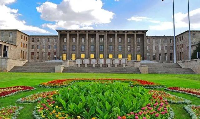 Fahiş aidat düzenlemesi TBMM gündeminde