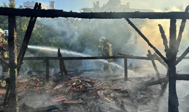 İzmir’de itfaiyenin hızlı müdahalesi faciayı önledi