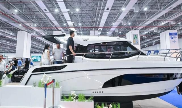 İzmir’de MAST Boat Show kapılarını açtı