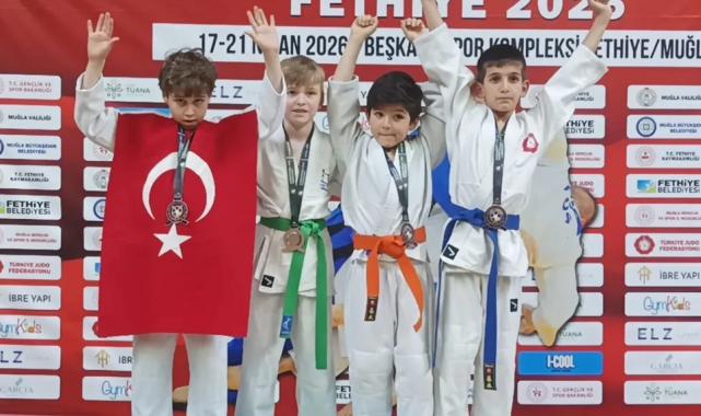 Kağıtspor, Türkiye’de sporun yüz akı oldu