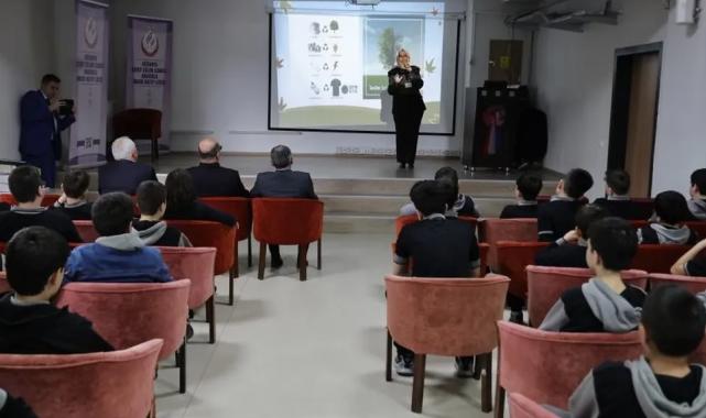 Kütahya’da öğrencilere sıfır atık eğitimi