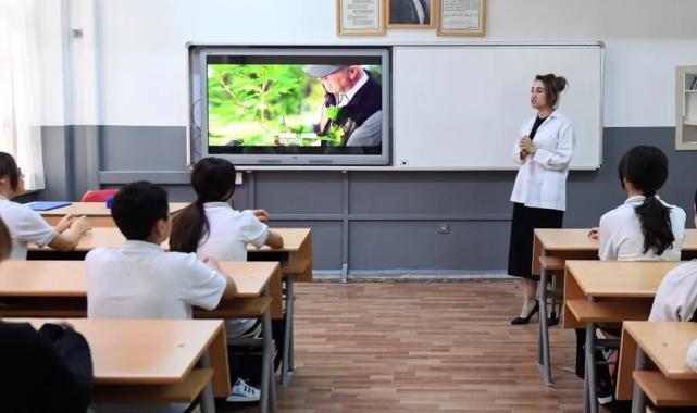 Öğretmenlerin yer değiştirme başvuruları 4-6 Mayıs’ta