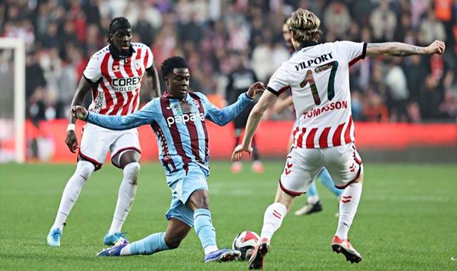 Samsunspor 1-3 Trabzonspor (Maç Sonucu) Trabzonspor yarı finalde!
