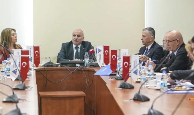 TBMM heyetinden üniversite ve Maarif Vakfı ziyareti