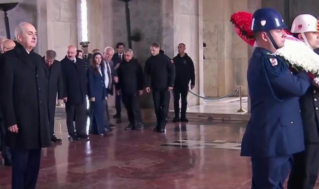 TBMM’den ‘egemenlik milletindir’ vurgusu… Devlet erkanı Ata’nın huzurunda