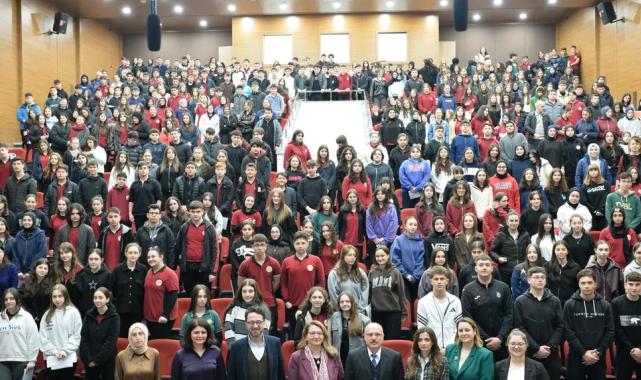 Trabzon’da öğrencilere hukuki farkındalık eğitimi