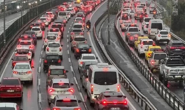 Trafiğe kayıtlı taşıtlar 34 milyonu geçti