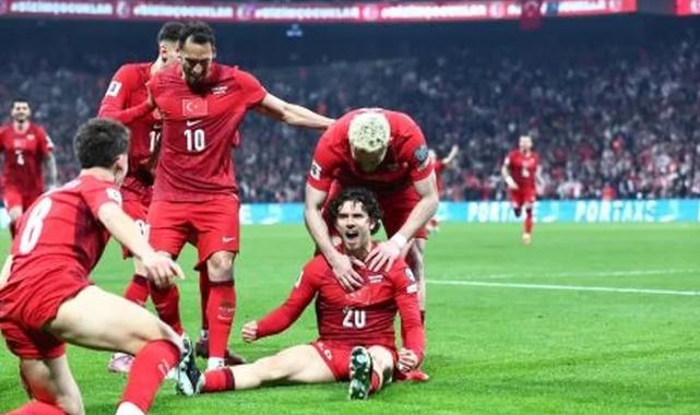 A Millilerden FIFA öncesi iki özel prova