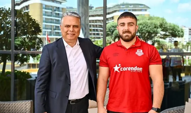 Antalya Muratpaşa’da Başkan Uysal’dan moral ziyareti