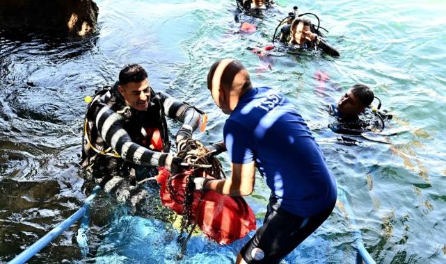 Antalya’da denizden çıkan atıklar sanat eserine dönüşecek