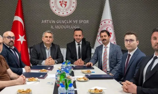 Artvin’de ‘Aktif Yaş Alma ve Su Cimnastiği Projesi’ hayata geçirildi