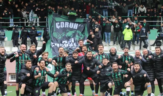 Borçkaspor şampiyonluk golüyle zirveye çıktı