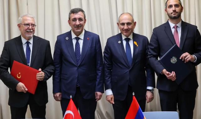 Cumhurbaşkanı Yardımcısı Cevdet Yılmaz Erivan’da temaslarını sürdürüyor