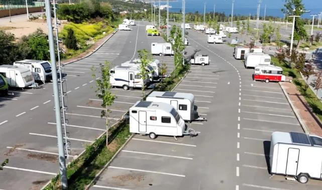 Darıca’da karavan denetimi… Kaydı olmayan karavanlar çekilecek
