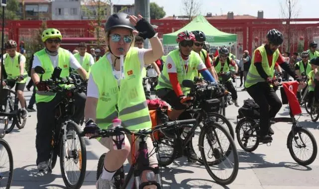 İstanbul Bakırköy’de pedallar 19 Mayıs’a çevrildi