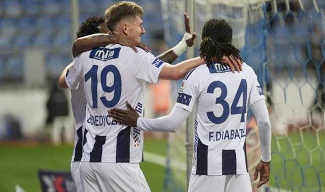 Kasımpaşa 1-0 Galatasaray (Maç Sonucu) Kasımpaşa ligde kaldı!