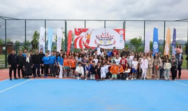Kayseri Büyükşehir’den 19 Mayıs’a yakışan tenis turnuvası