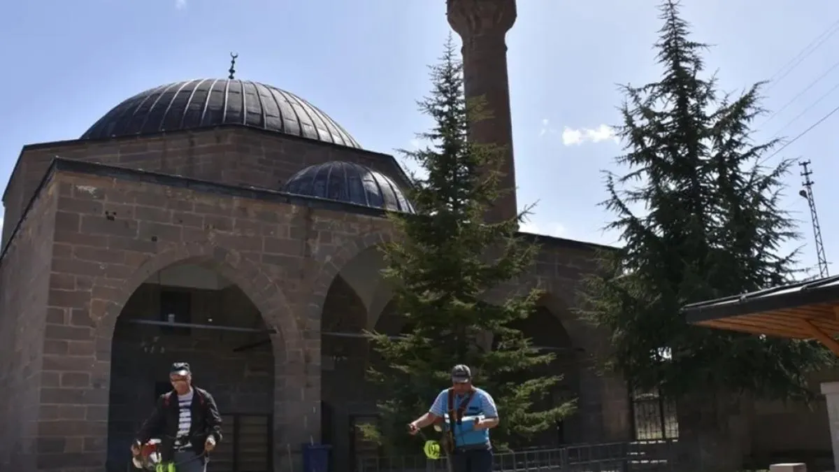 Kayseri Kocasinan’da bayram öncesi hizmet seferberlii