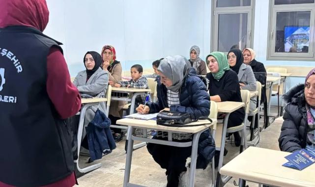 Kocaeli’de ‘afete dirençli kadınlar’ yetişiyor
