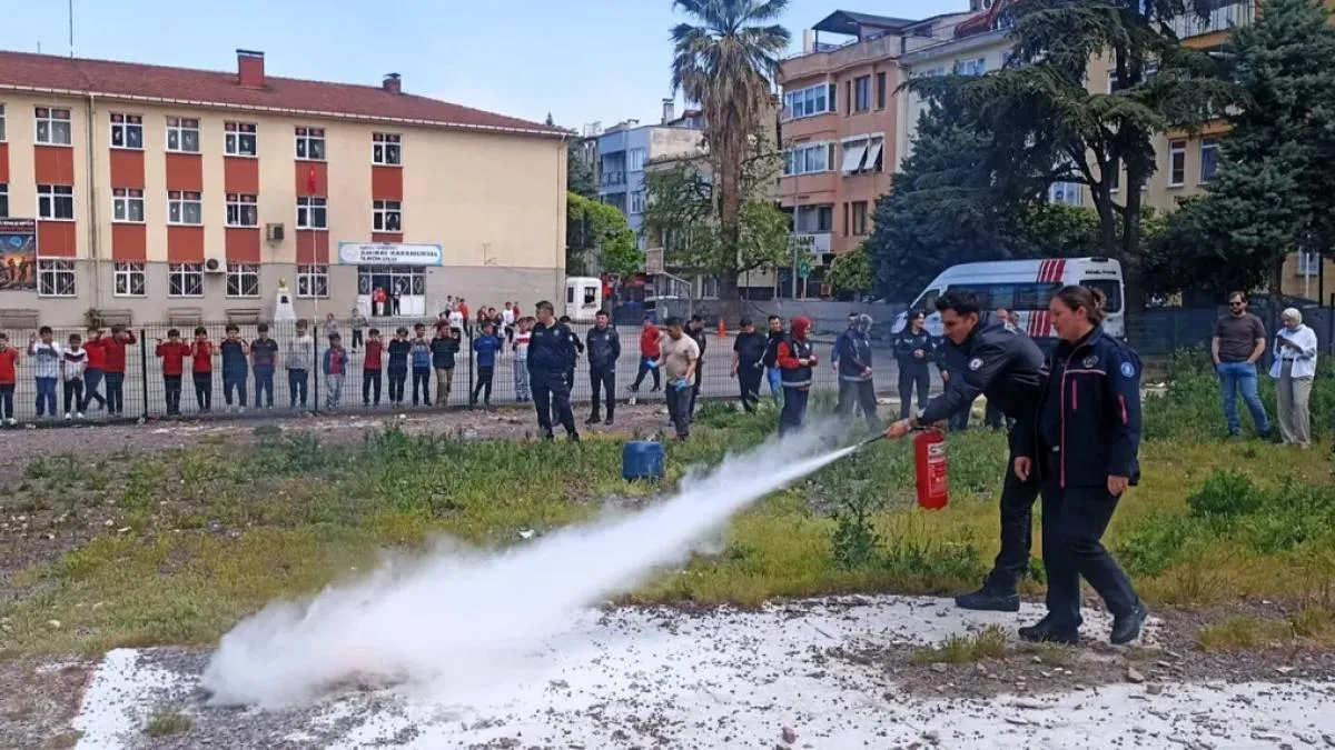 Kocaeli’nde emniyet güçleri afetlere karşı hazır kıta