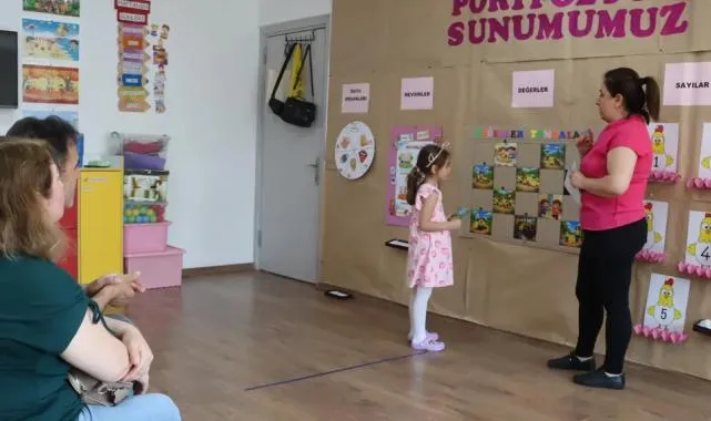 Maltepeli miniklerden ailelerine hüner sergisi