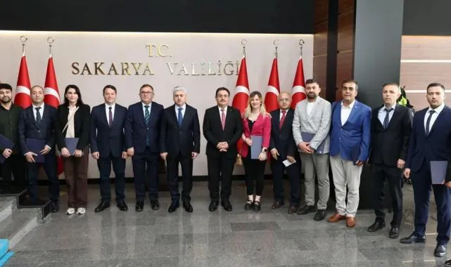 Sakarya’da geleceğin araç teknoloji eğitimlerini alan öğretmenler sertifikalandı