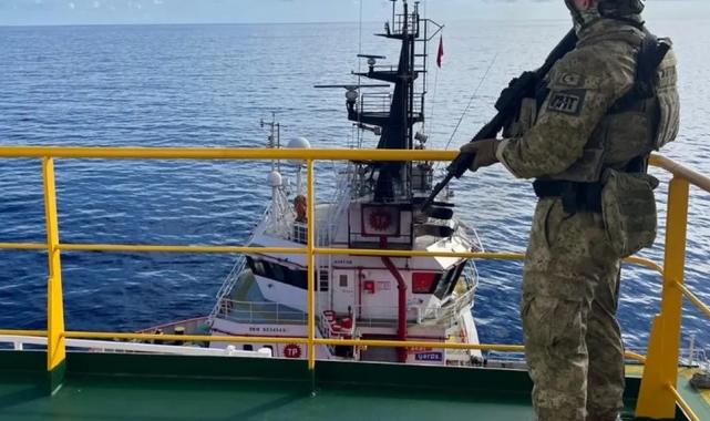 Somali açıklarında Türk Deniz Gücü’nden sondaj gemilerine güvenlik desteği