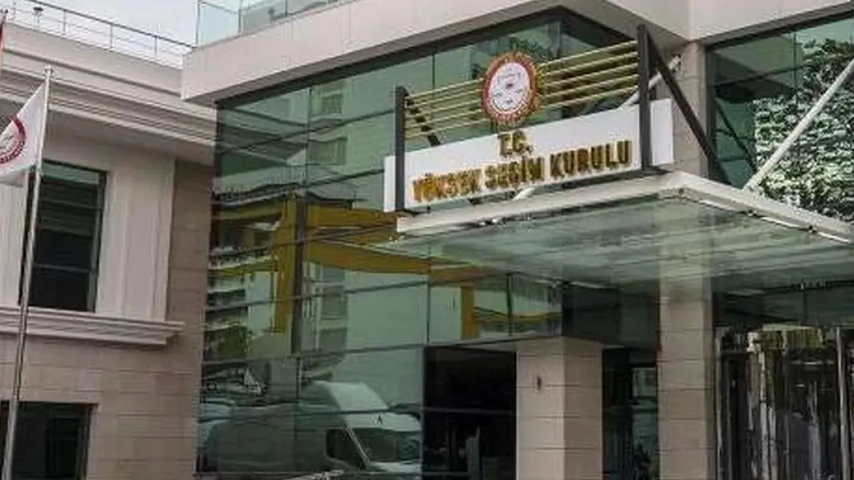 YSK, CHP’nin ‘mutlak butlan’ başvurusunu reddetti!