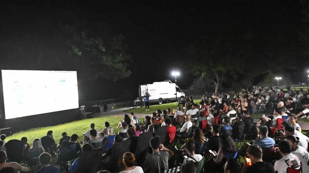 Antalya Muratpaşa’da milli heyecan Deniz Yüzü Kafe’de