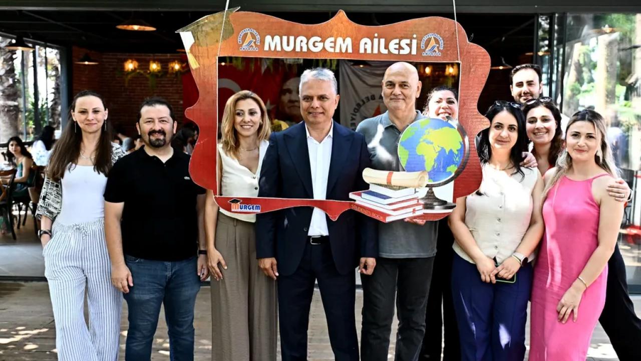 Antalya’da Başkan Uysal MURGEM mezunlarıyla buluştu