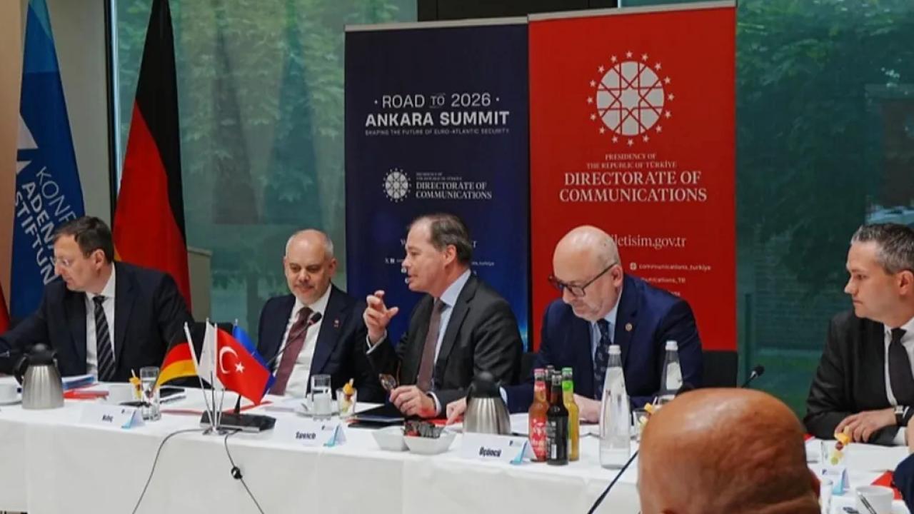 Avrupa-Atlantik güvenliğinin geleceği Berlin’de şekillendi