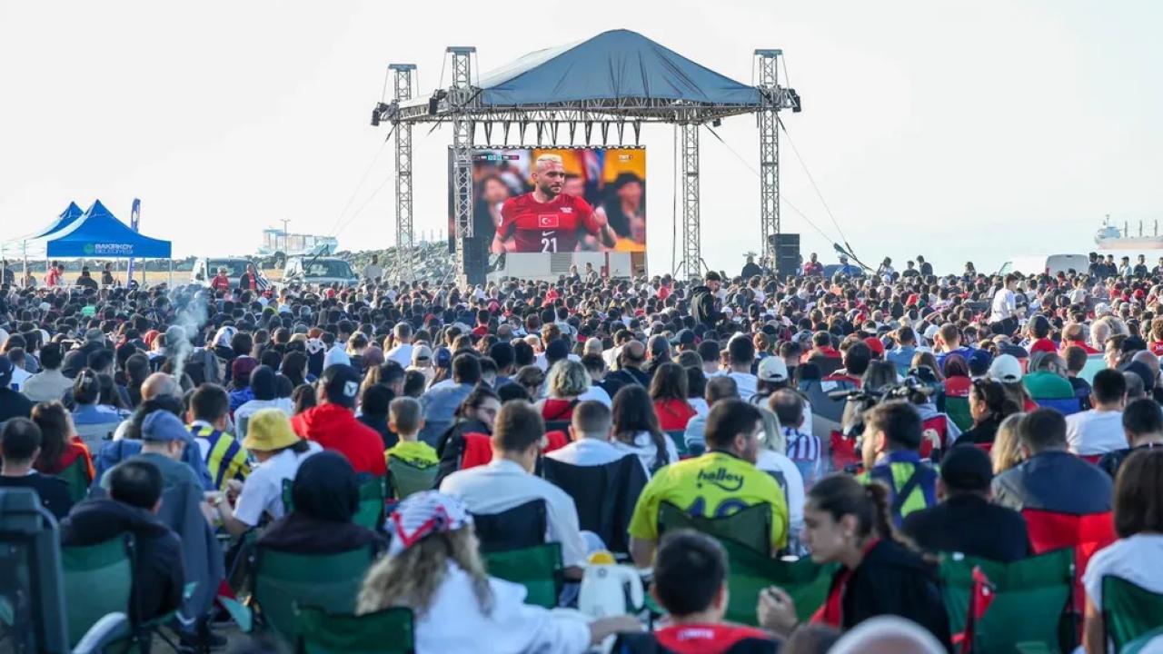 Bakırköy’de dünya coşusu