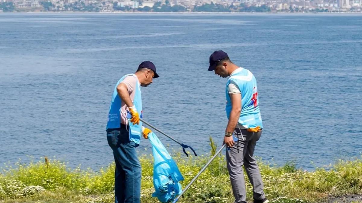 Beylikdüzü’nde özel kıyı temizliği