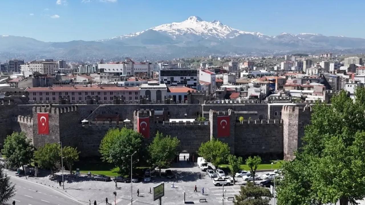 Büyükşehir Mülhem Kayseri Mutfağı’nı tanıttı
