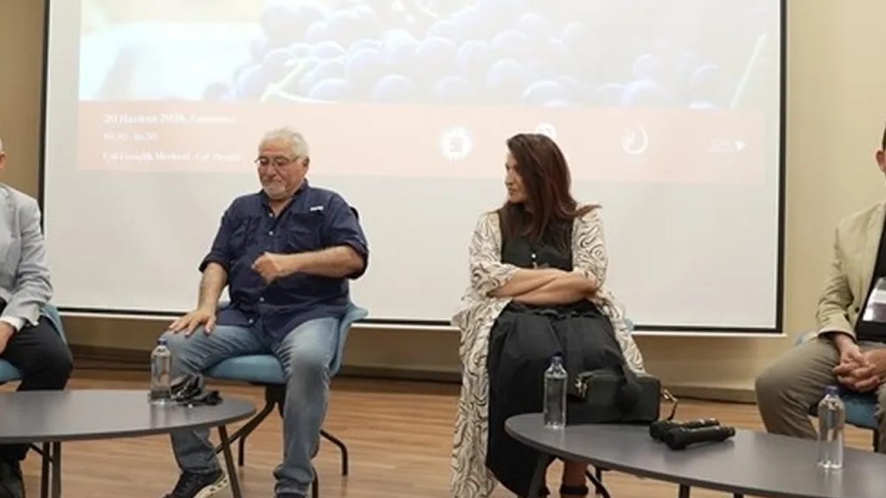 Çal Karası Sempozyumu, bağcılık mirasını bilim ve turizmle buluşturdu