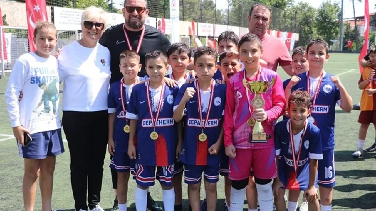 Denizli’de U-10 Ligi’nde şampiyon belli oldu