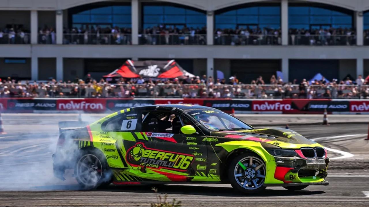 Drift heyecanı TOSFED İstanbul Park’ta sürüyor