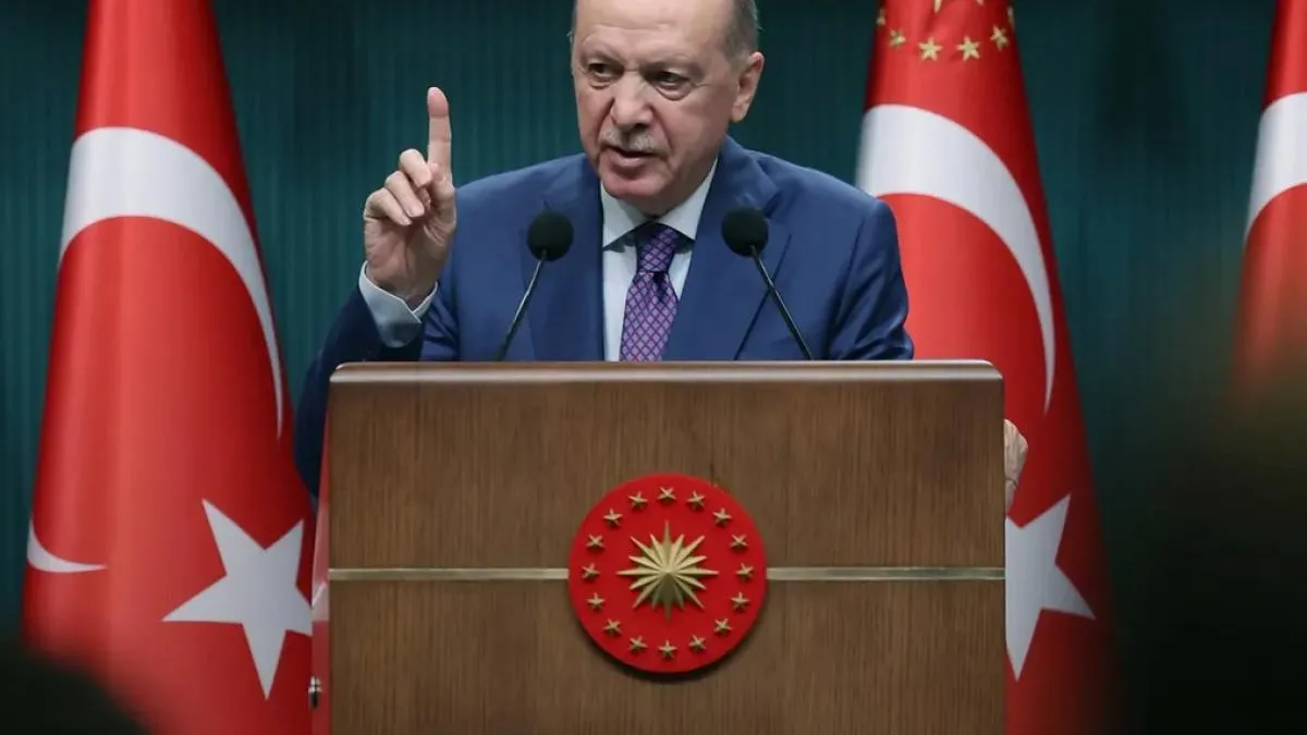 Erdoğan: Diplomaside güçlü, savunma sanayide destan yazan Türkiye var