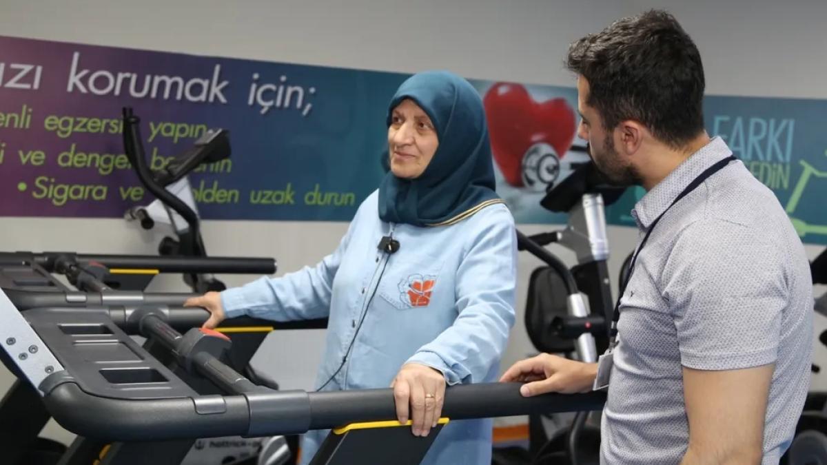 Erzurum’da +80 yaşa sağlıklı yaşam bilgilendirmesi