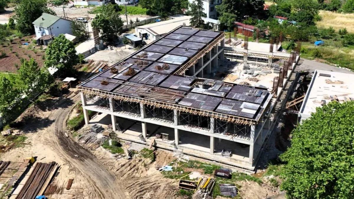 Gölcük’te sporun çehresi Büyükşehir’le değişecek