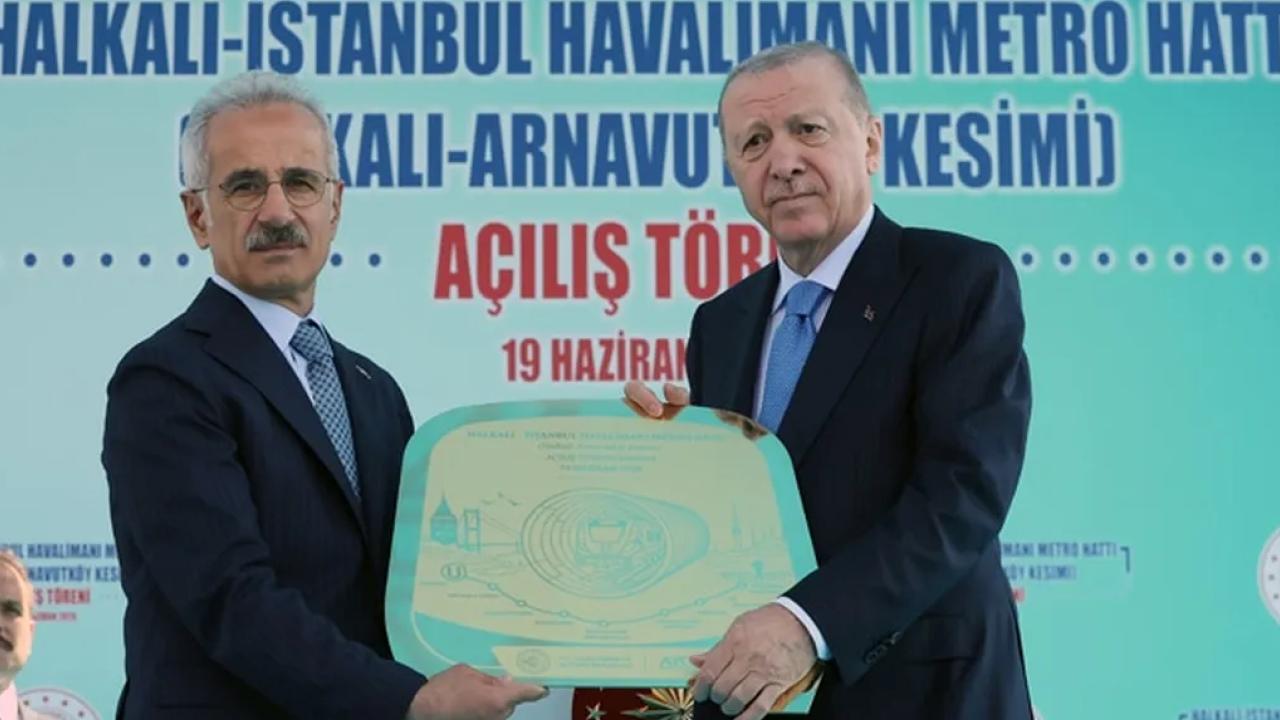 Halkalı-Arnavutköy metro hattı açıldı… Türkiye ulaşımda hızlanıyor