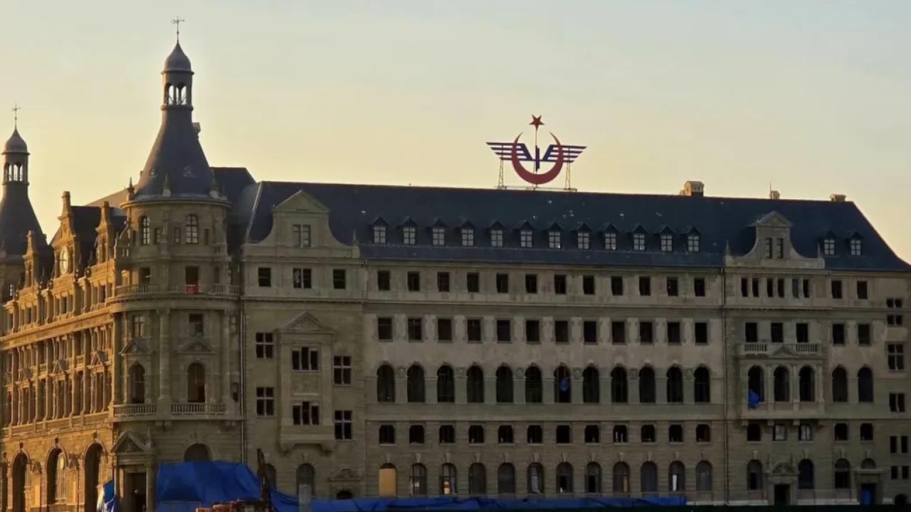Haydarpaşa Garı’nda restorasyonda iskeleler kaldırıldı