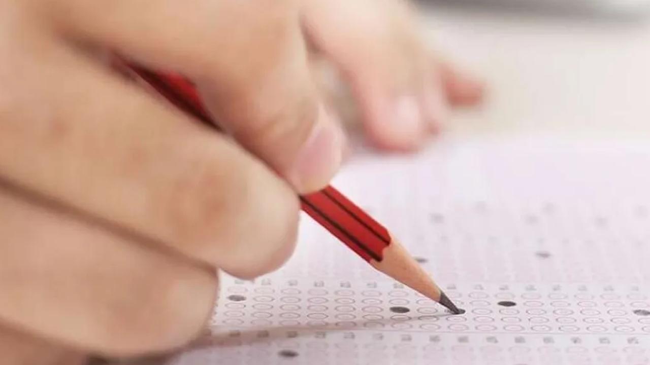 İBB’den YKS adaylarına ücretsiz ulaşım ve kumanya desteği