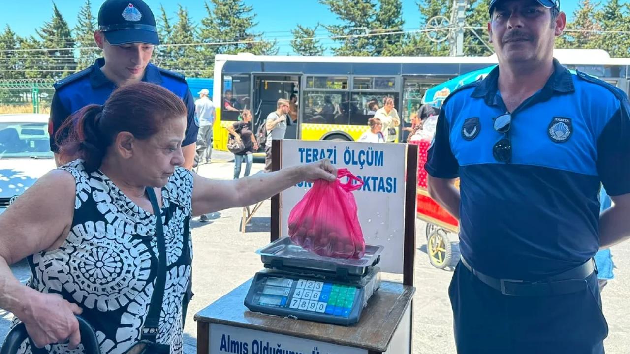 İstanbul Bakırköy Zabıtası’ndan pazarlarda sıkı denetim
