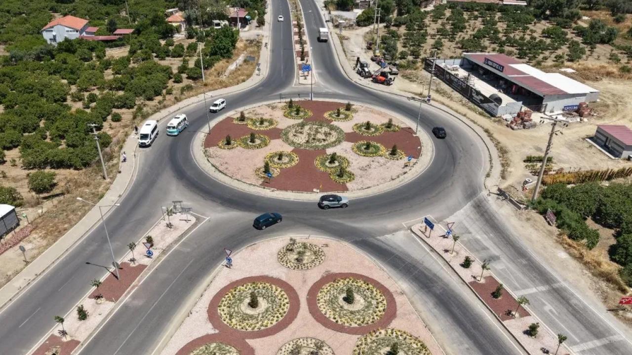 İzmir Seferihisar’ın iki büyük kavşağı yenilendi 
