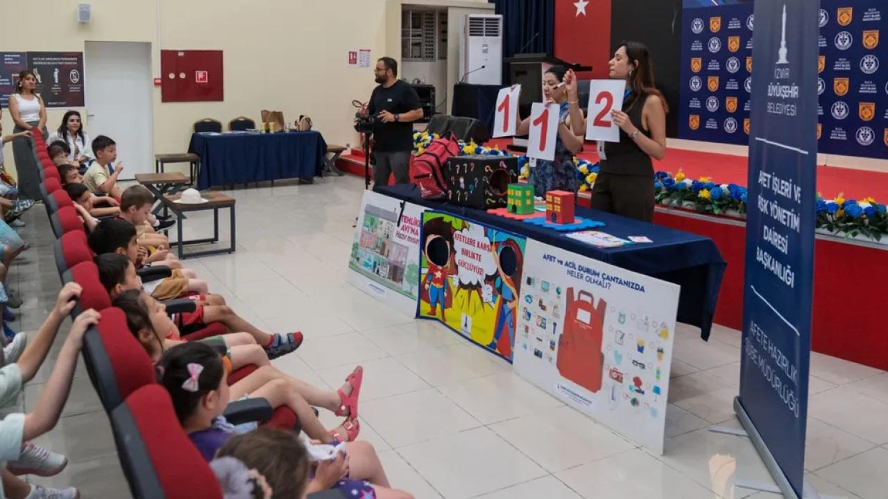 İzmir’de afet bilinci küçük yaşta kazandırılıyor
