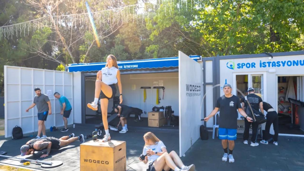İzmirlilerin yeni adresi spor istasyonları oldu