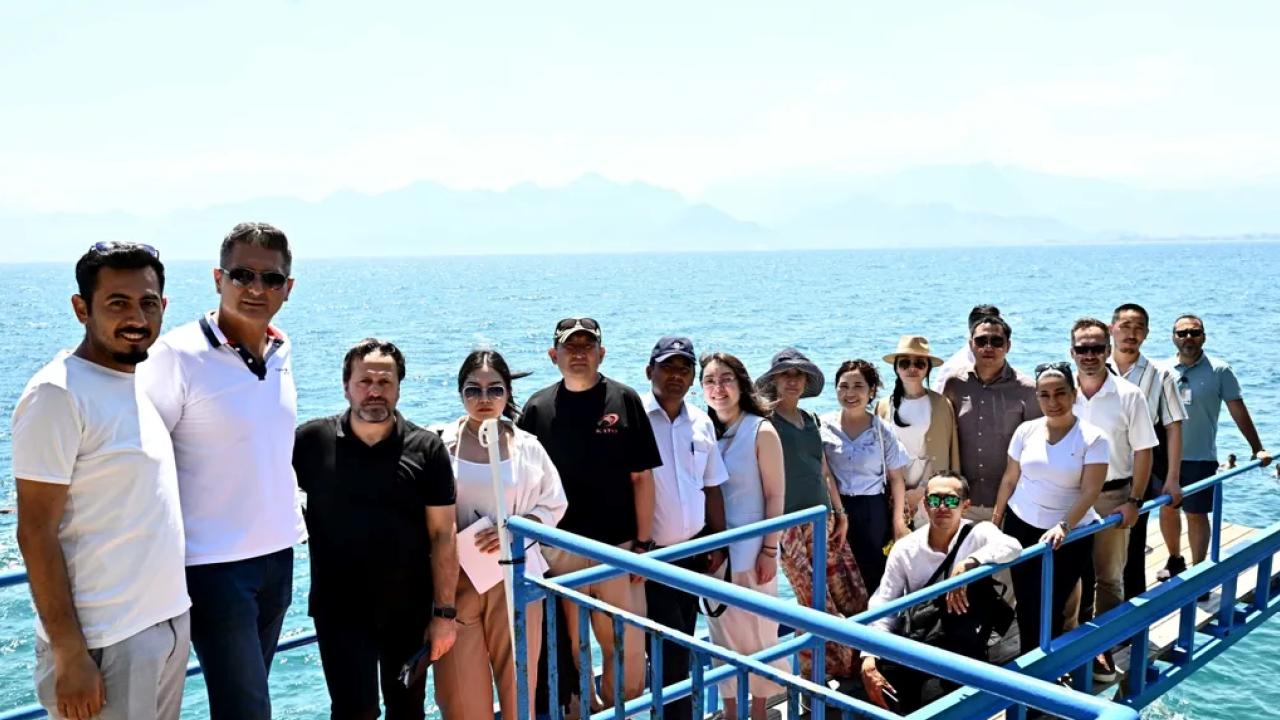 Kırgızistan’ın zirvedeki incisi Issık Gölü’ne Muratpaşa modeli