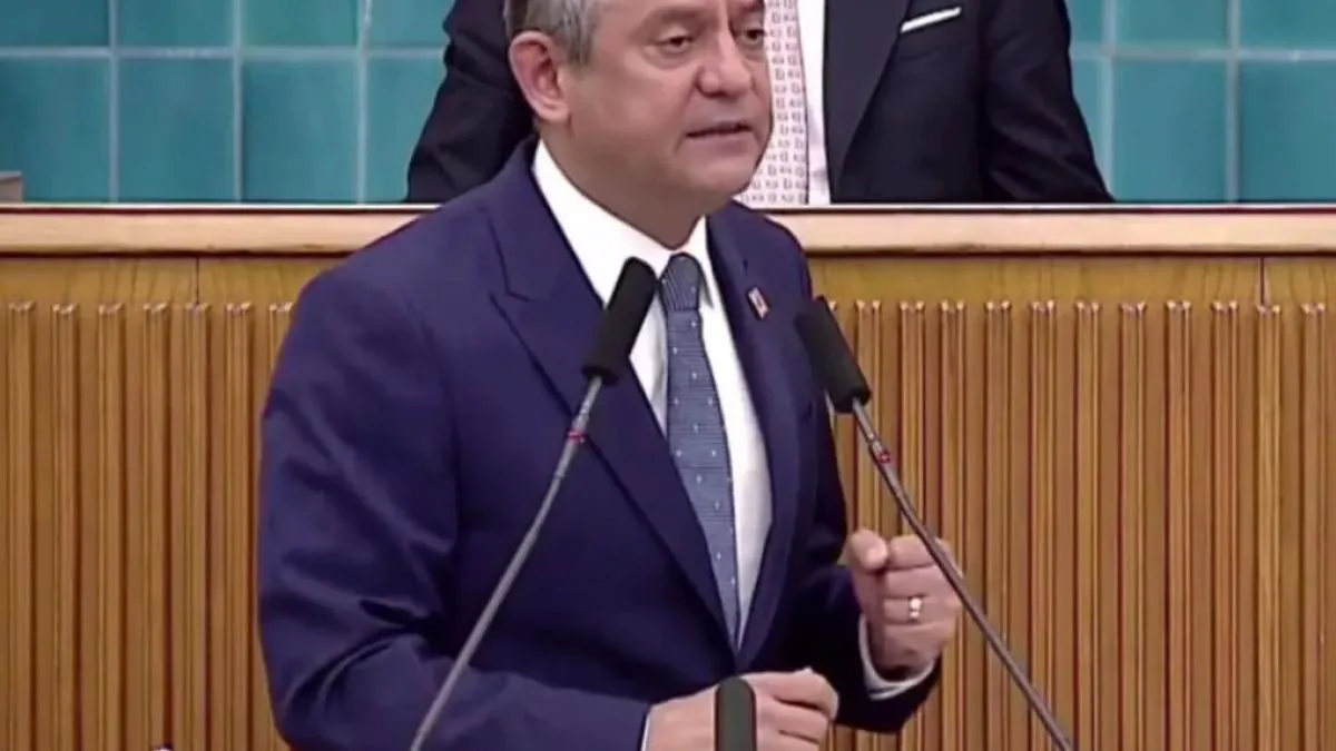Mutlak butlan sonrası CHP’de ilk grup toplantısı