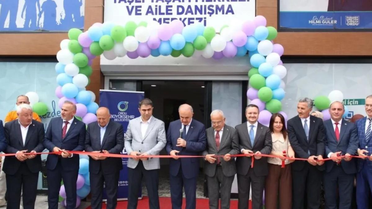 Ordu’da Yaşlı Yaşam Merkezi ve Aile Danışma Merkezi açıldı